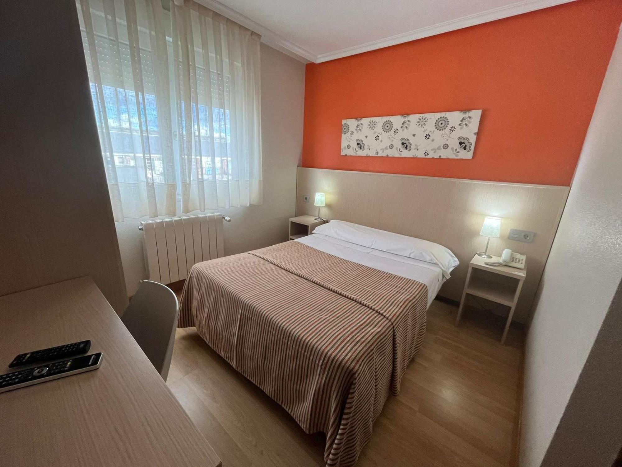 Hotel La Basilica Venta de Baños Εξωτερικό φωτογραφία