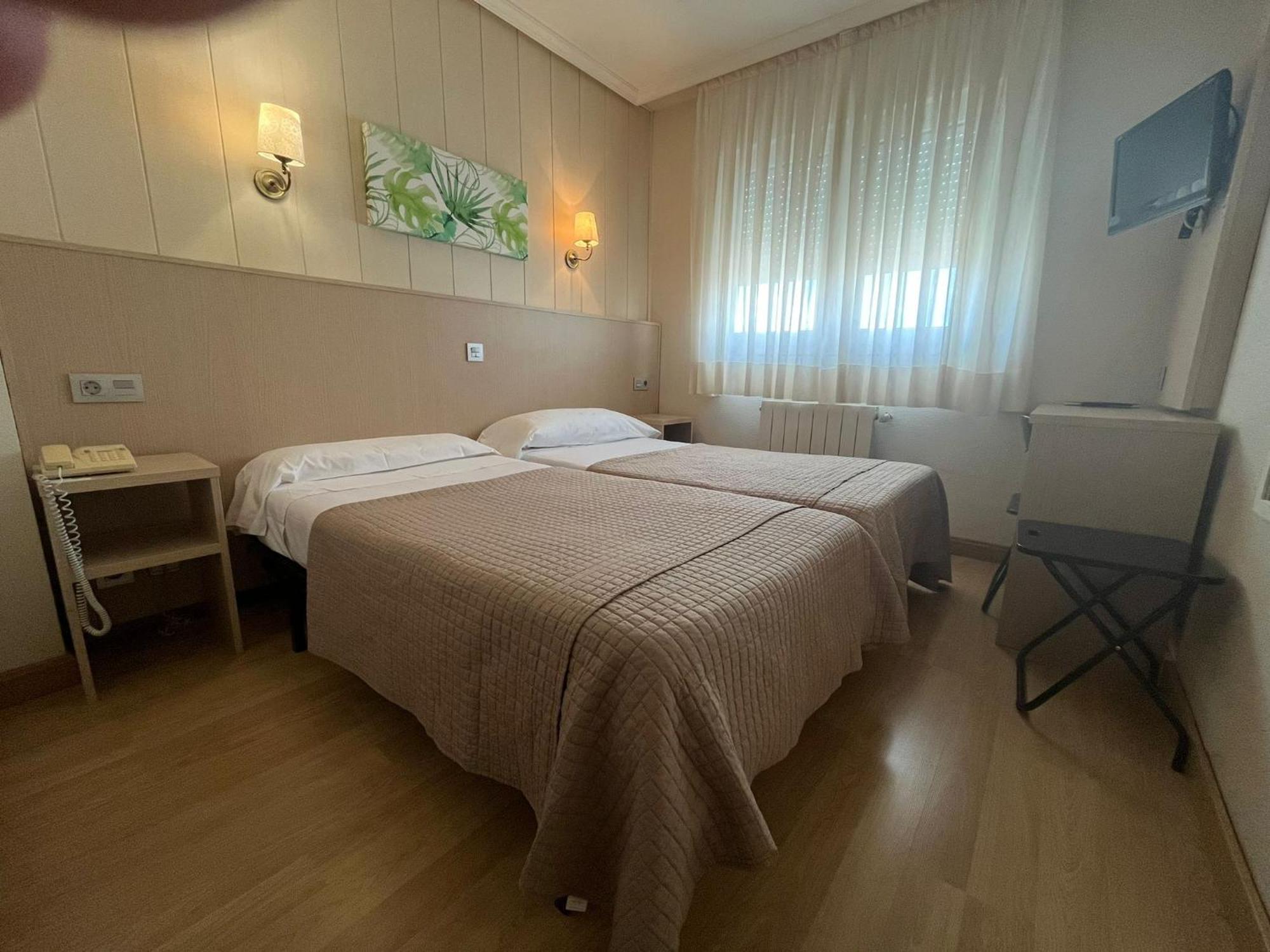 Hotel La Basilica Venta de Baños Εξωτερικό φωτογραφία